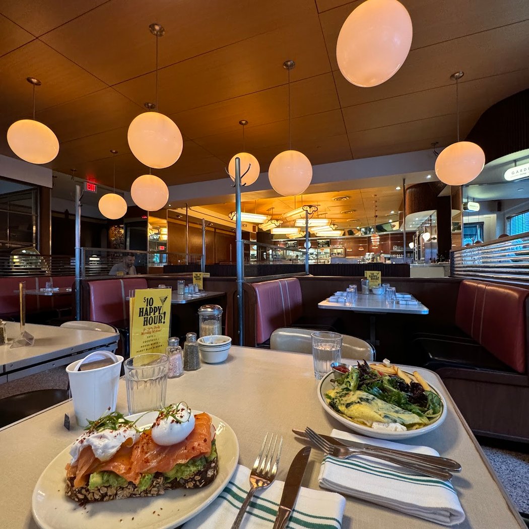 Soho Diner 4